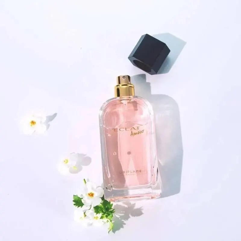 عطر اکلت آمور زنانه پاریسی اوریفلیم 35649حجم 50میل